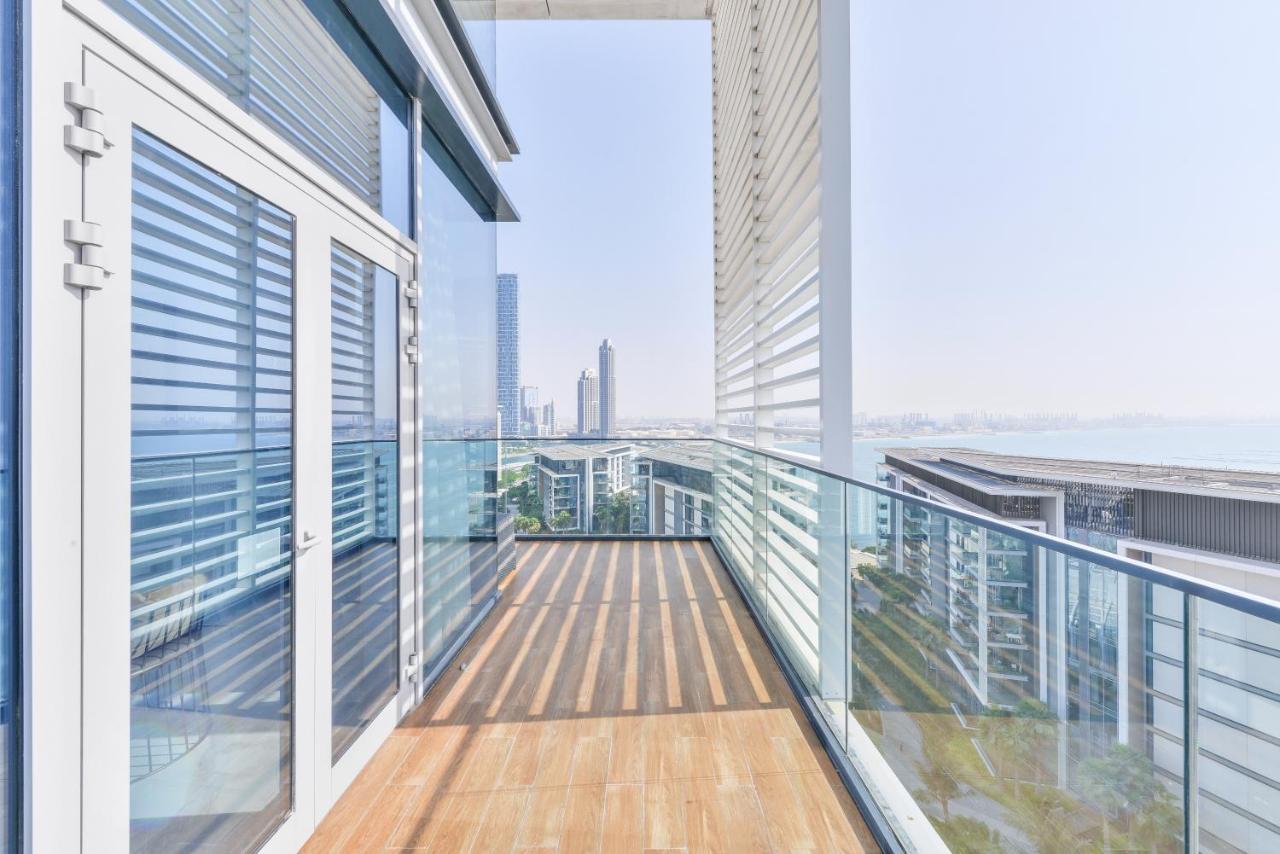 Luxe 3 Bedroom Oceanfront Apartment In The Heart Of Bluewaters Island Dubai Esterno foto