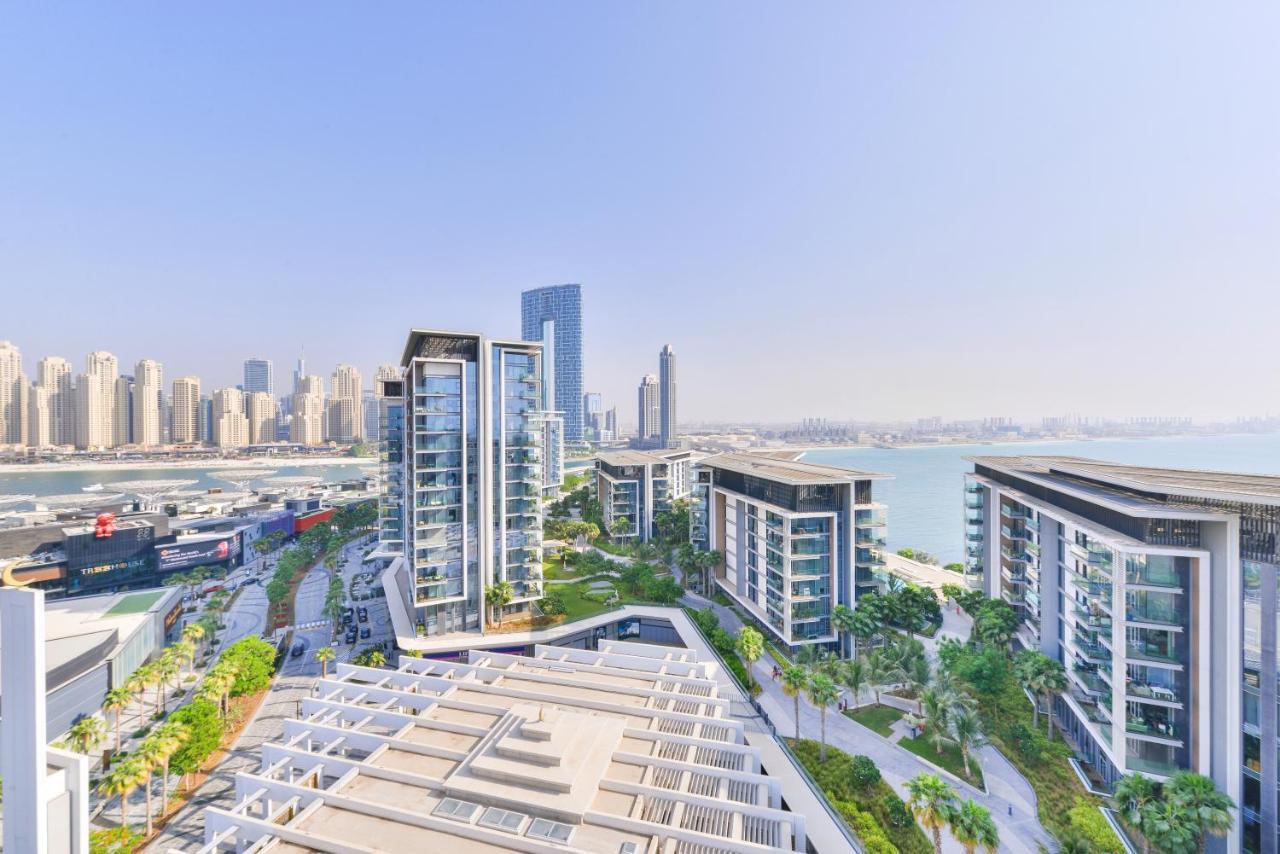 Luxe 3 Bedroom Oceanfront Apartment In The Heart Of Bluewaters Island Dubai Esterno foto